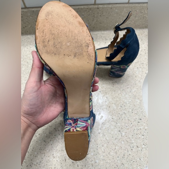 Anthropologie Scalloped Platform Heels (Size 41) - Picture 15 of 16